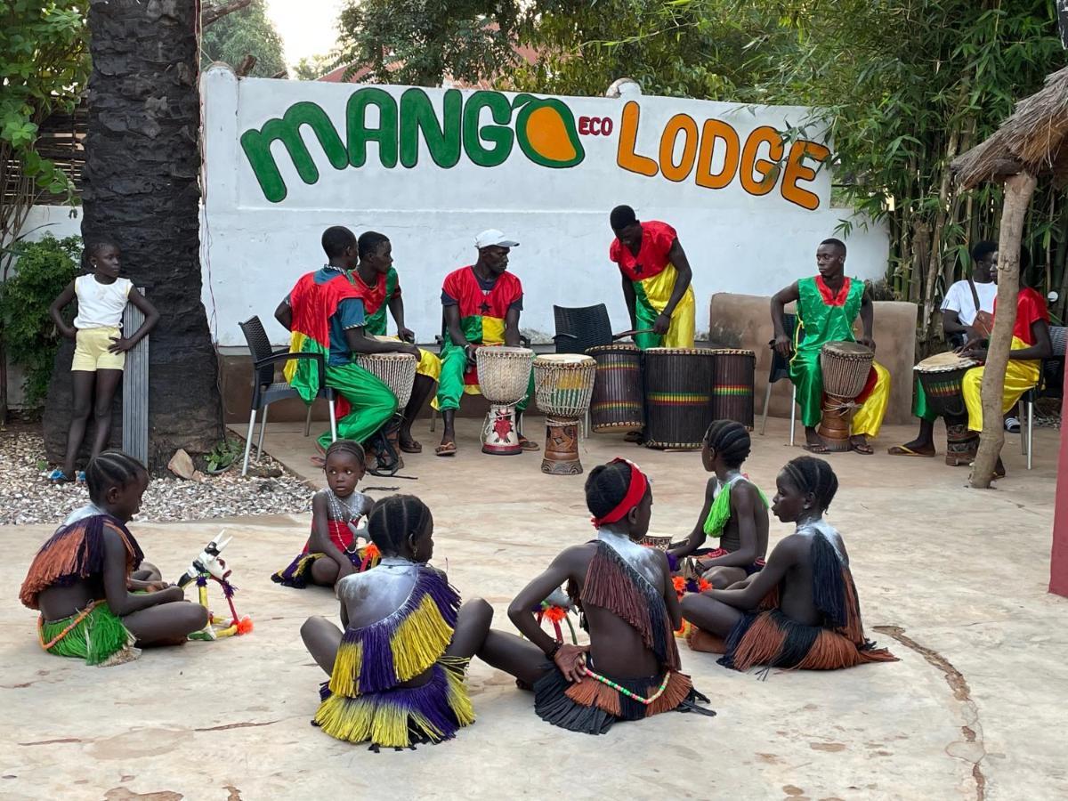 Mango Lodge Bubaque Buitenkant foto
