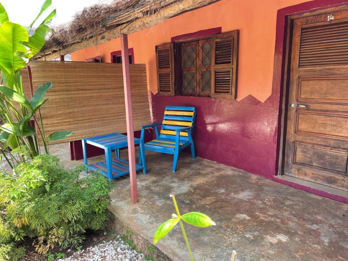 Mango Lodge Bubaque Buitenkant foto